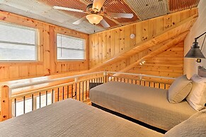 Updated Mtn View Studio w/ Loft - Near River!