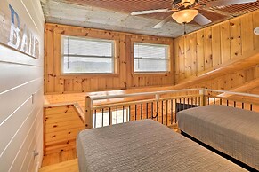 Updated Mtn View Studio w/ Loft - Near River!
