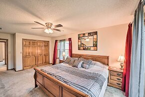 Kayaks & Boat Dock: Waterfront Home in Grove