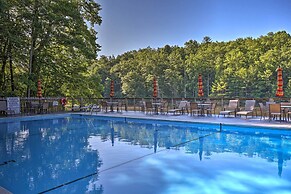 Deep Gap Cabin w/ Private Deck & Community Perks!