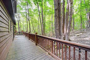 Deep Gap Cabin w/ Private Deck & Community Perks!