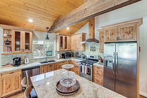 Cozy Pine Mountain Club Cabin w/ Large Deck