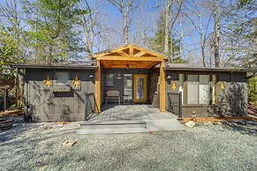 Near Lake + Trails: Rustic Newland Cabin w/ Deck!