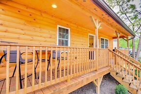 Smoky Mountain Cabin w/ Hot Tub & River Views!