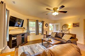 Smoky Mountain Cabin w/ Hot Tub & River Views!