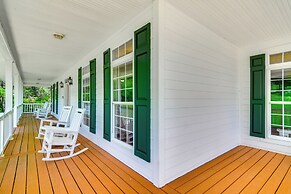 Lake Cumberland Retreat w/ Deck & Views!