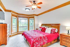 Lake Cumberland Retreat w/ Deck & Views!