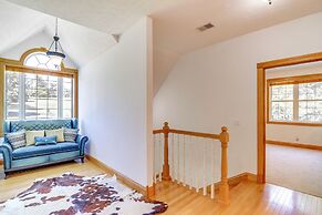 Lake Cumberland Retreat w/ Deck & Views!