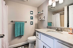 Orange Beach Condo w/ Shared Pool & Views!