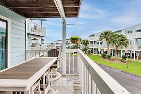 Orange Beach Condo w/ Shared Pool & Views!