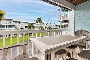 Orange Beach Condo w/ Shared Pool & Views!