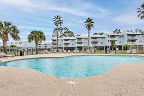 Orange Beach Condo w/ Shared Pool & Views!