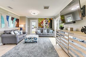 Vibrant Family Condo: 100 Feet to Private Beach!