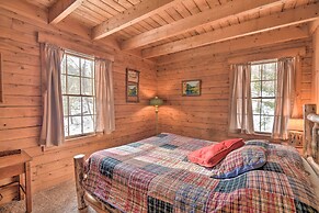 Rustic Madison 'treehouse' Cabin With Game Room!
