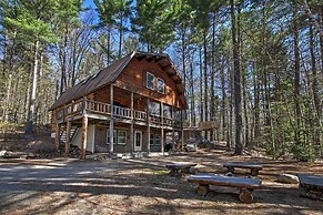 Rustic Madison 'treehouse' Cabin With Game Room!