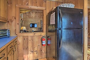 Rustic Madison 'treehouse' Cabin With Game Room!