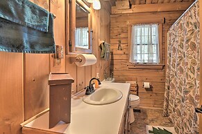 Rustic Madison 'treehouse' Cabin With Game Room!