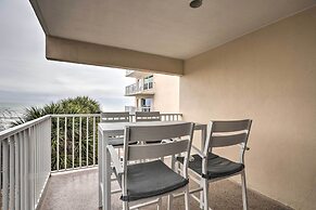 Indian Shores Condo w/ 2 Balconies & Pool Access!