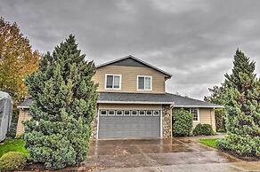 Chic Battle Ground Apartment ~ 18 Mi to Vancouver!