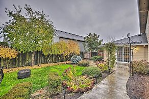 Chic Battle Ground Apartment ~ 18 Mi to Vancouver!