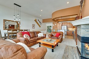 Fraser Townhome w/ Deck, 7 Mi to Winter Park!