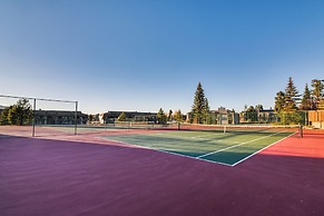 Fraser Townhome w/ Deck, 7 Mi to Winter Park!