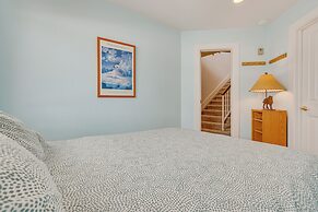 Fraser Townhome w/ Deck, 7 Mi to Winter Park!