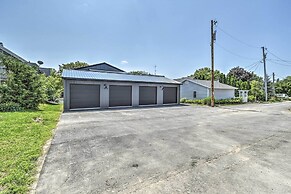 Elkhart Lake Townhome - 20 Mi to Sheboygan!