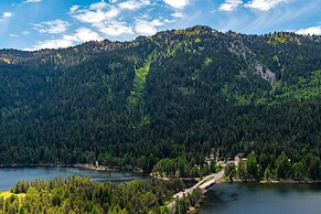 Prime Snowy Retreat Mins to Tamarack & Mccall!