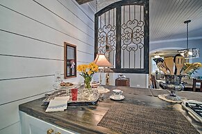 Pet-friendly Brenham Cottage w/ Yard!