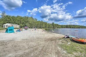 North Arrowhead Lake Cabin w/ Deck, Pets Welcome!