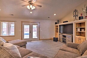 Hurricane Home w/ Pool & Spa ~ 25 Mi to Zion!