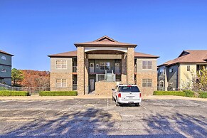 Pool Access & Patio: Branson West Condo!