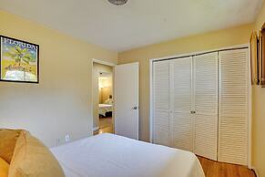 Charming Mid-century House - Just Steps to Lake!