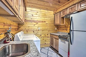 Lakeside Urbana Home - Near Hunting & Fishing!