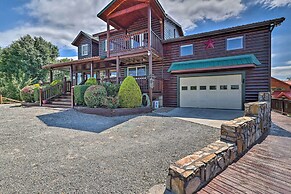 Mtn Views & Fire Pit: Rustic Piney Creek Cabin