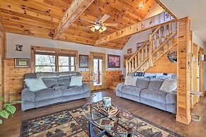 Mtn Views & Fire Pit: Rustic Piney Creek Cabin