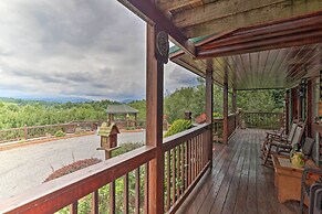 Mtn Views & Fire Pit: Rustic Piney Creek Cabin