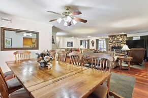 Lake Tahoe Family Home w/ Hot Tub & Game Room!