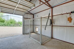 Dog-friendly Home w/ Yard & Fire Pit in Midlothian