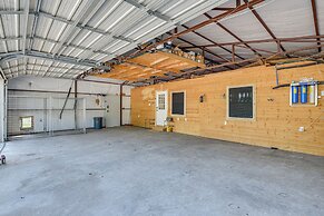 Dog-friendly Home w/ Yard & Fire Pit in Midlothian