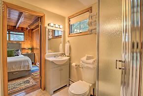 Deck & Fire Pit: Cozy Pocono Mountain Home