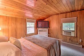 Deck & Fire Pit: Cozy Pocono Mountain Home