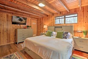 Deck & Fire Pit: Cozy Pocono Mountain Home