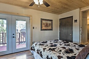 Lavish Ruidoso Condo w/ 2 Private Decks & Hot Tub!