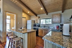 Lavish Ruidoso Condo w/ 2 Private Decks & Hot Tub!