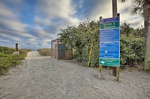 Steps to Ocean: Breezy Myrtle Beach Bungalow!