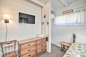 Steps to Ocean: Breezy Myrtle Beach Bungalow!