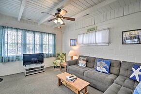 Steps to Ocean: Breezy Myrtle Beach Bungalow!