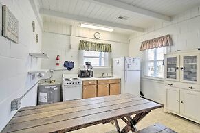 Steps to Ocean: Breezy Myrtle Beach Bungalow!